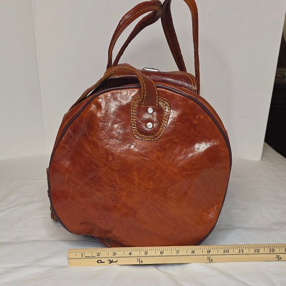 Handmade in Baghdad Iraq Large Leather Travel Bag - Picture 3 of 5